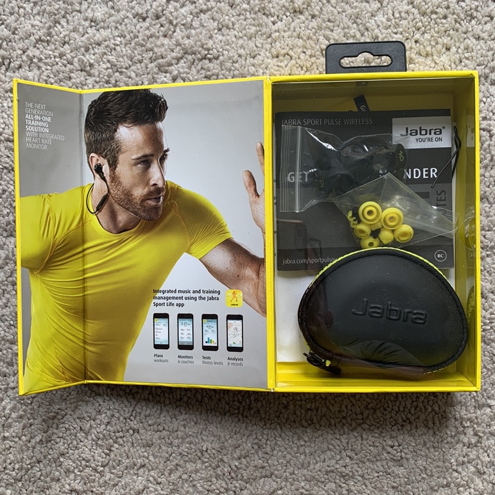 Jabra Sport Pulse wireless buds - Picture 3 of 5